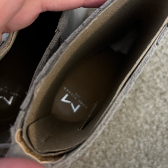 Marc Fisher ORLANDA BLOCK HEEL BOOTIE Boots - Picture 8 of 9